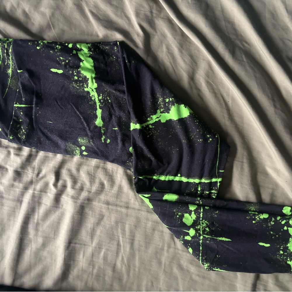 LuLaRoe Black and Neon Green Leggings